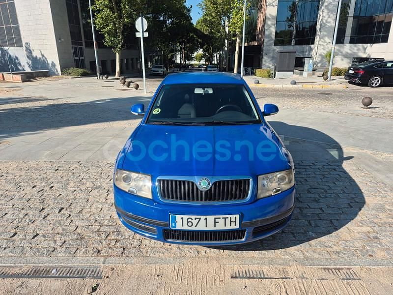 Azul Usado 2007 Skoda Superb Classic Berlina | 3999 € - Imagen 1/4