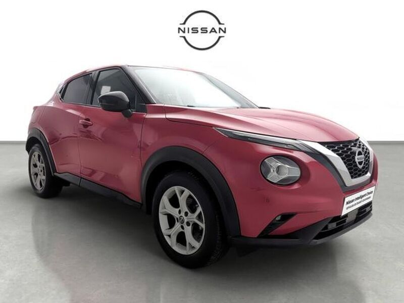 Yokohama red sólido Usado 2022 Nissan Juke N-Connecta SUV | 19.500 € (Un poco caro) - Imagen 1/4
