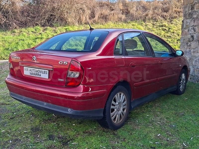 Usado Citroën C5 Exclusive 138 CV (101 kW) 2004 Granate Familiar