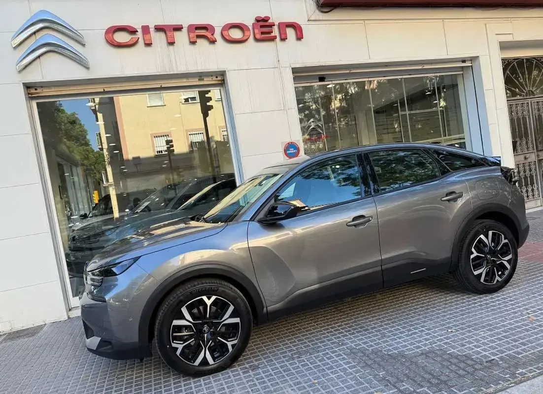 Nuevo Citroën C4 Business Class 145 CV (106 kW) 2026 Gris SUV
