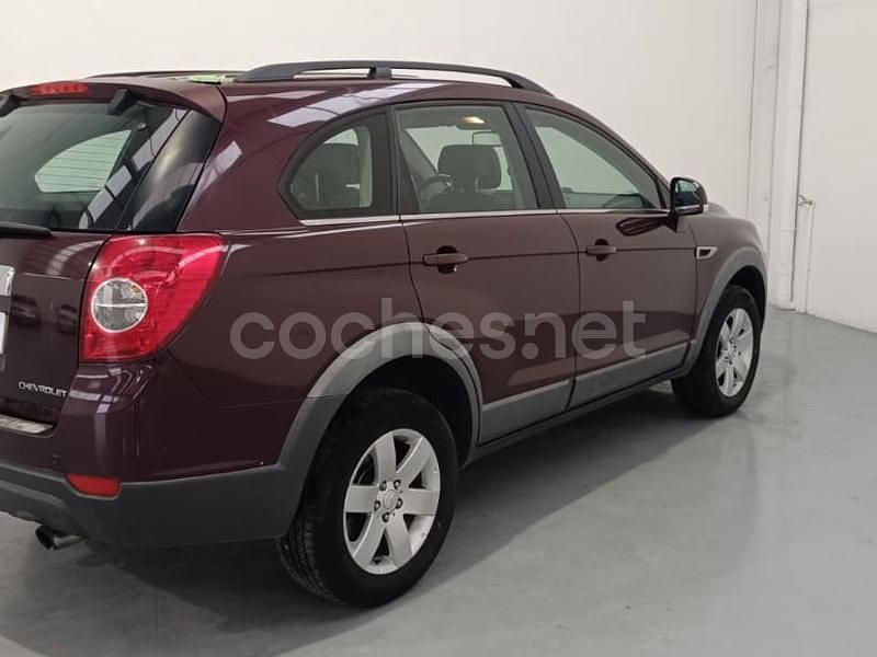 Usado Chevrolet Captiva LT 184 CV (135 kW) 2013 Granate SUV