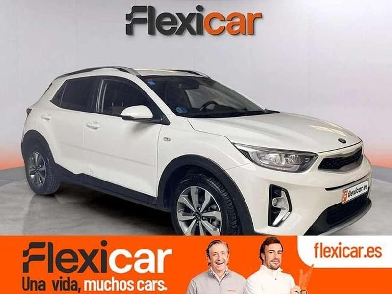 Blanco Usado 2021 Kia Stonic SUV | 13.090 € (Buen precio) - Imagen 1/4