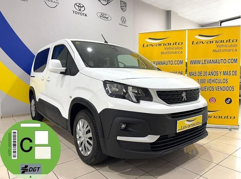 Blanco Usado 2021 Peugeot Rifter Active Monovolumen | 21.900 € - Imagen 1/4