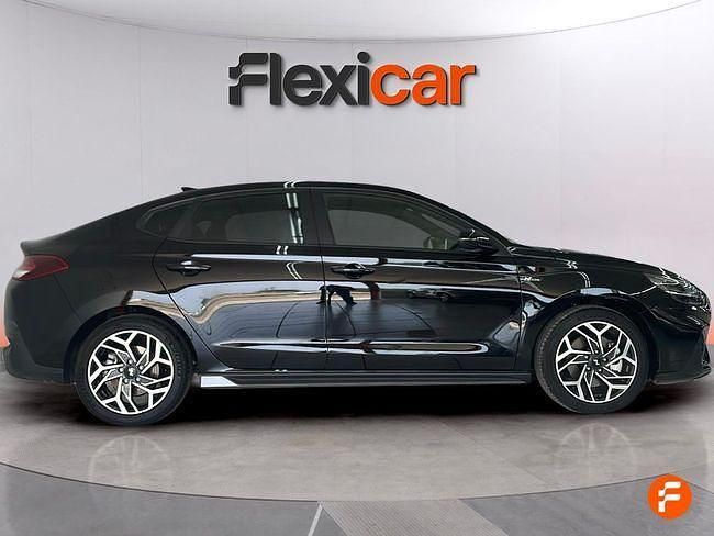Usado Hyundai i30 N Line 100 CV (73 kW) 2025 Negro Familiar