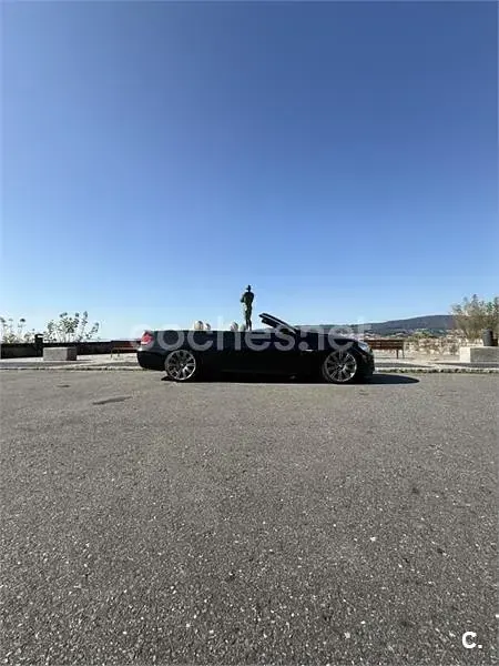 Usado BMW 320 Cabriolet 170 CV (125 kW) 2007 Negro Descapotable