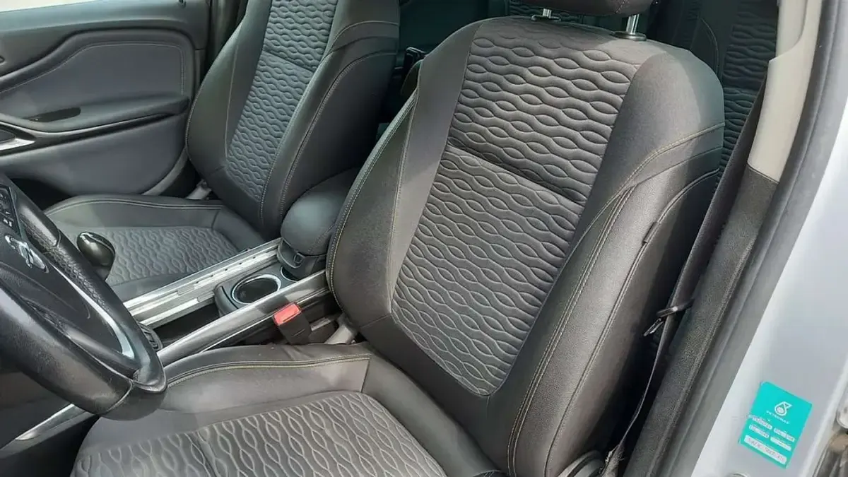 Usado Opel Zafira Excellence 135 CV (99 kW) 2014 Gris Monovolumen