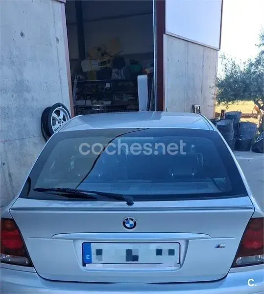 Usado BMW 316 115 CV (84 kW) 2004 Gris / plata Berlina