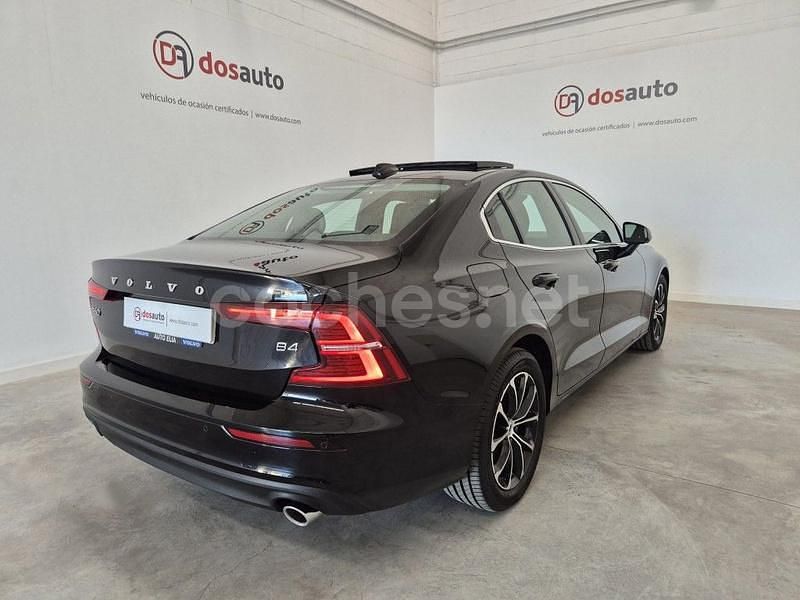 Usado Volvo S60 Pro 250 CV (183 kW) 2021 Gris / plata Berlina