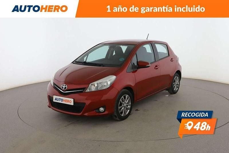 Rojo Usado 2014 Toyota Yaris Active Berlina | 9199 € (Precio justo) - Imagen 1/3