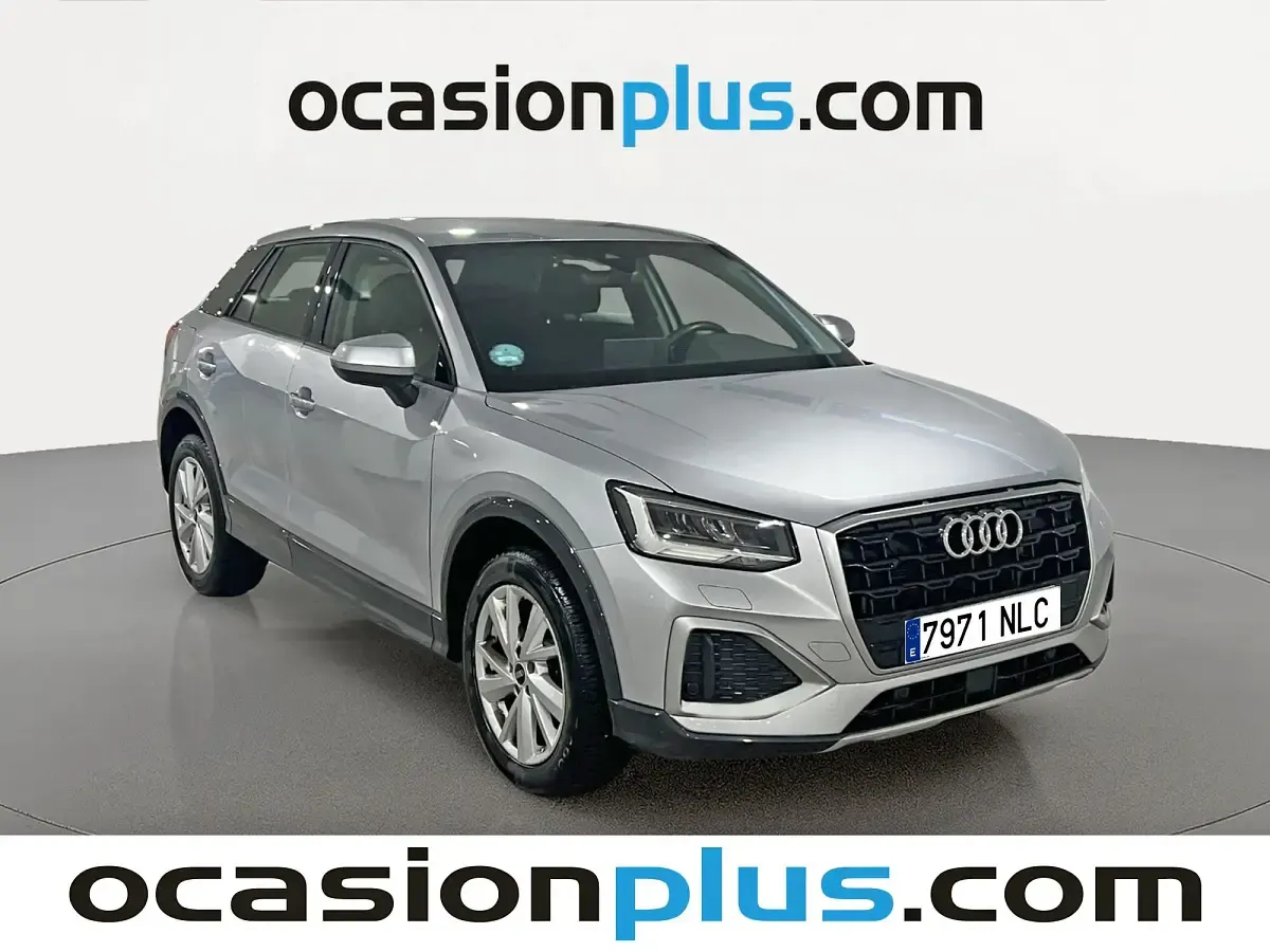Usado Audi Q2 Advanced Plus 150 CV (110 kW) 2023 Gris plata SUV