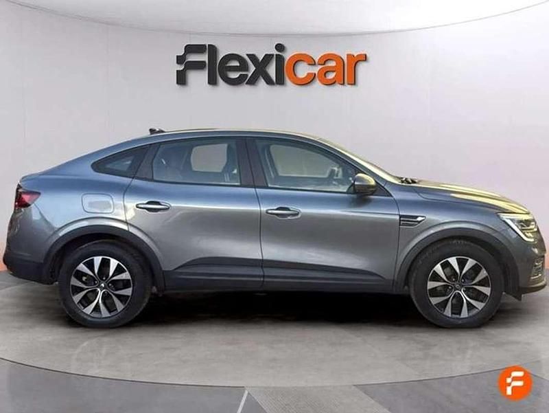 Usado Renault Arkana Engineered 145 CV (106 kW) 2022 Gris SUV