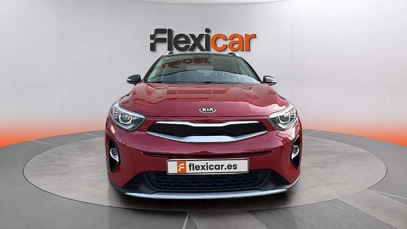 Usado Kia Stonic 110 CV (80 kW) 2018 Rojo SUV