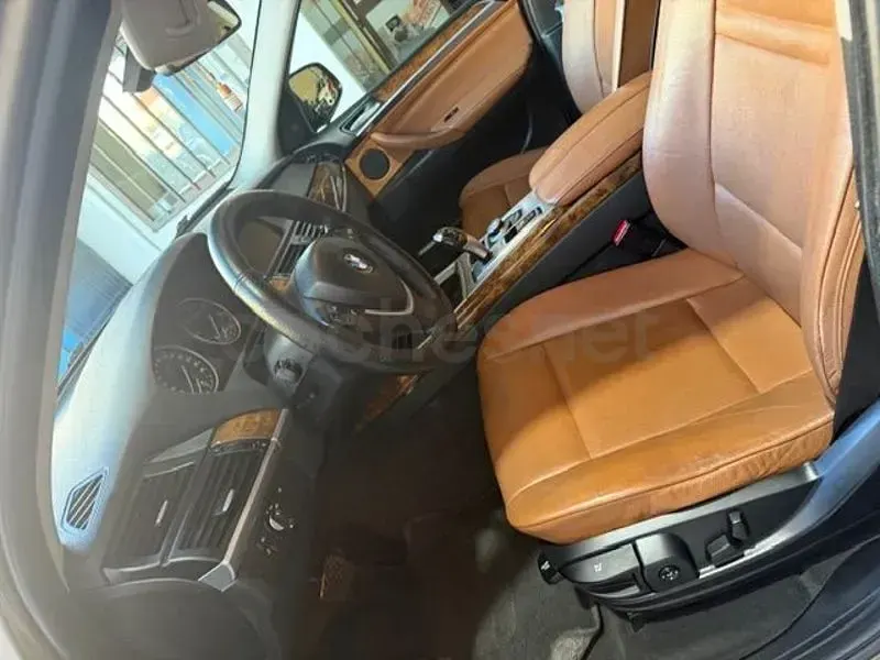 Usado BMW X5 235 CV (172 kW) 2009 Beige SUV