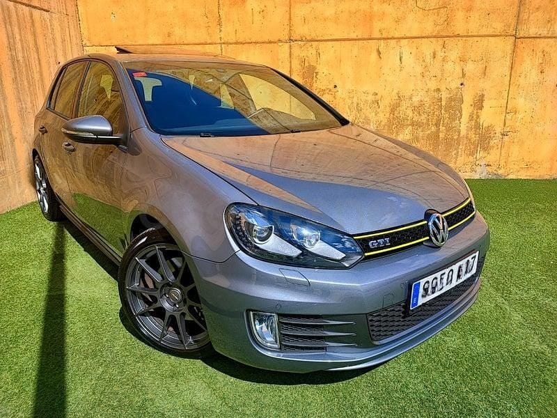 Usado VW Golf VII GTI 210 CV (154 kW) 2012 Gris / plata Berlina
