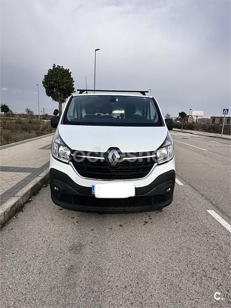 Usado Renault Trafic LIMITED 120 CV (88 kW) 2021 Blanco Monovolumen