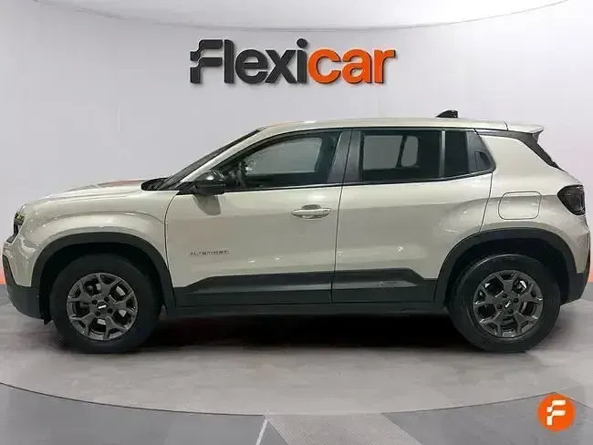 Usado Jeep Avenger 100 CV (73 kW) 2023 Marrón SUV