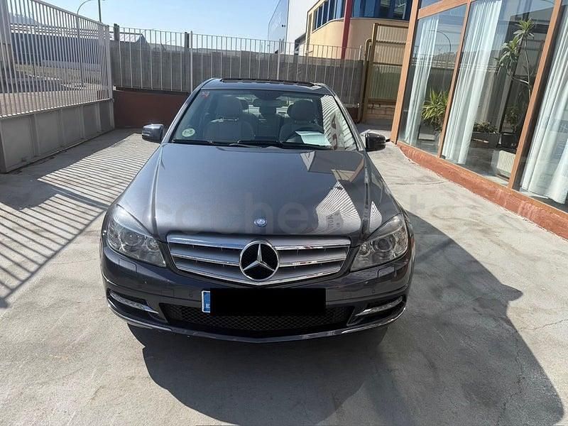 Usado Mercedes C220 Avantgarde 170 CV (125 kW) 2012 Gris / plata Berlina