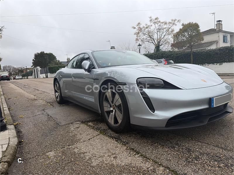 Usado Porsche Taycan Sport Turismo 22 kW (30 CV) 2022 Eléctrico Familiar