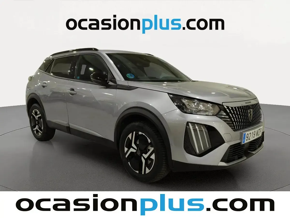 Usado Peugeot 2008 Allure 145 CV (106 kW) 2025 Gris SUV