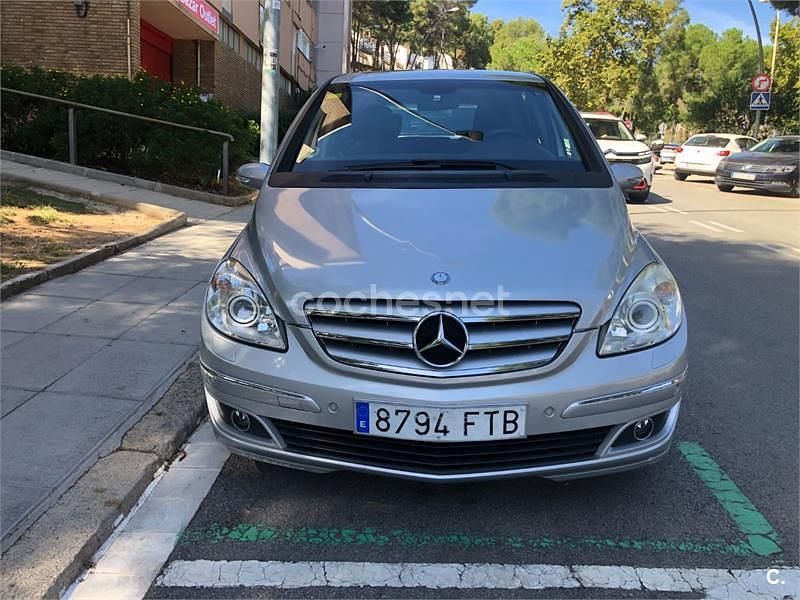 Gris / plata Usado 2007 Mercedes B200 Monovolumen | 7500 € (Precio justo) - Imagen 1/4
