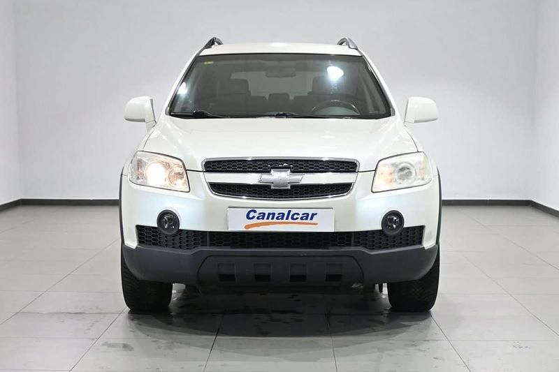 Usado Chevrolet Captiva LS 150 CV (110 kW) 2010 Blanco SUV