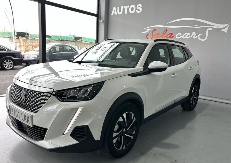 Usado Peugeot e-2008 Allure 100 kW (136 CV) 2020 Blanco SUV