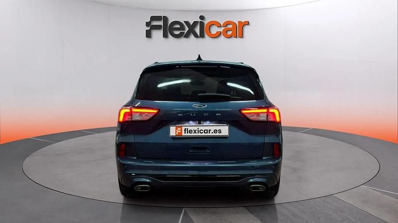 Usado Ford Kuga ST-Line 150 CV (110 kW) 2022 Azul SUV