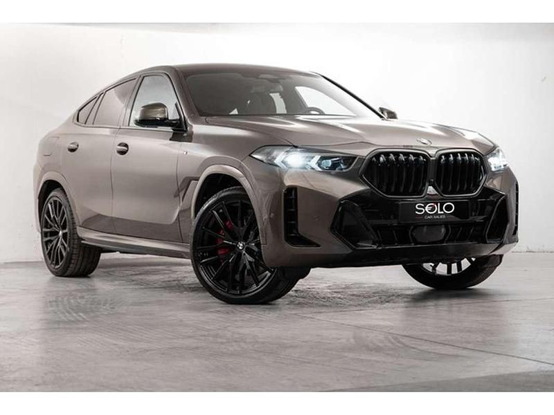 Verde Usado 2025 BMW X6 M Sport SUV | 97.900 € - Imagen 1/4