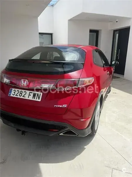 Usado Honda Civic Type S 140 CV (102 kW) 2007 Rojo Berlina