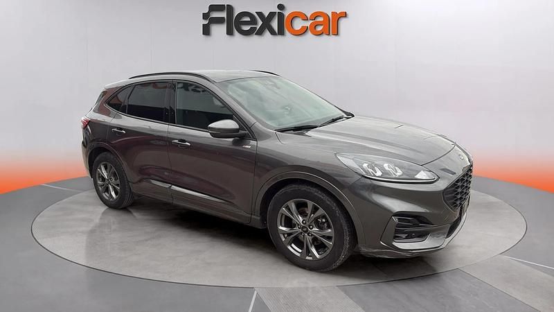 Usado Ford Kuga ST-Line 120 CV (88 kW) 2024 Gris SUV