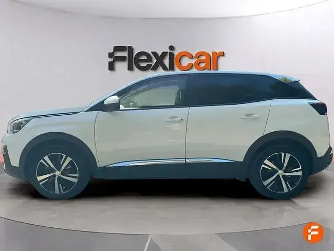 Usado Peugeot 3008 Active 130 CV (95 kW) 2018 Blanco SUV