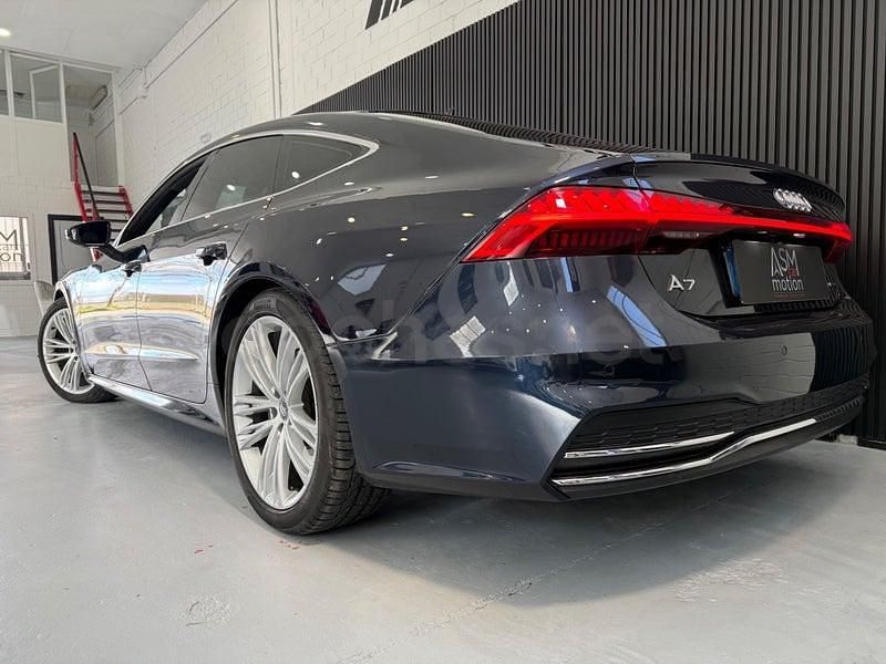 Usado Audi A7 Sportback Ambiente 286 CV (210 kW) 2018 Azul Utilitario