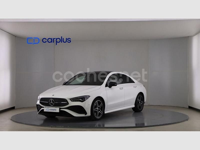 Blanco Usado 2024 Mercedes CLA200 Berlina | 35.990 € (Super precio) - Imagen 1/4