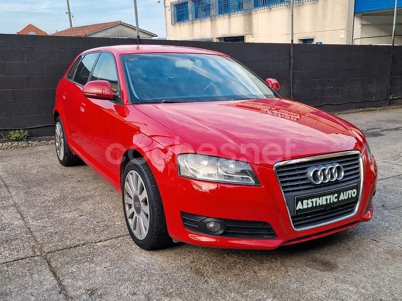 Usado Audi A3 Attraction 105 CV (77 kW) 2008 Rojo Berlina