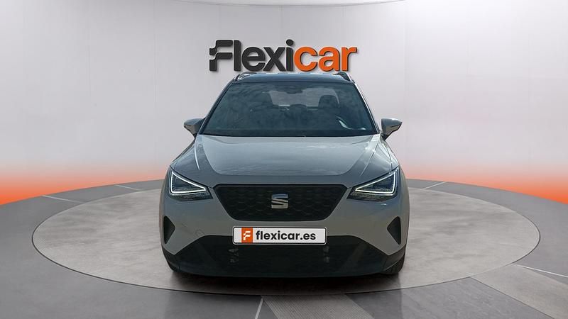 Usado Seat Arona Style 110 CV (80 kW) 2023 Blanco SUV