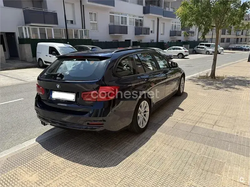 Usado BMW 320 184 CV (135 kW) 2016 Negro Familiar
