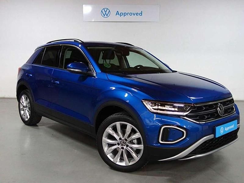 Azul Usado 2024 VW T-Roc Life SUV | 28.000 € (Un poco caro) - Imagen 1/4