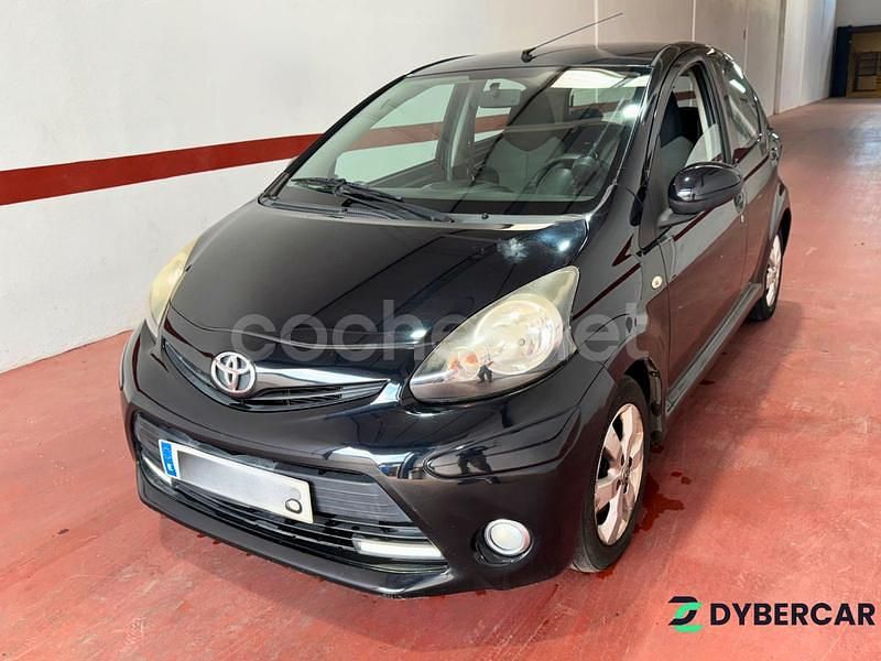 Negro Usado 2012 Toyota Aygo Live Utilitario | 5490 € (Precio justo) - Imagen 1/4