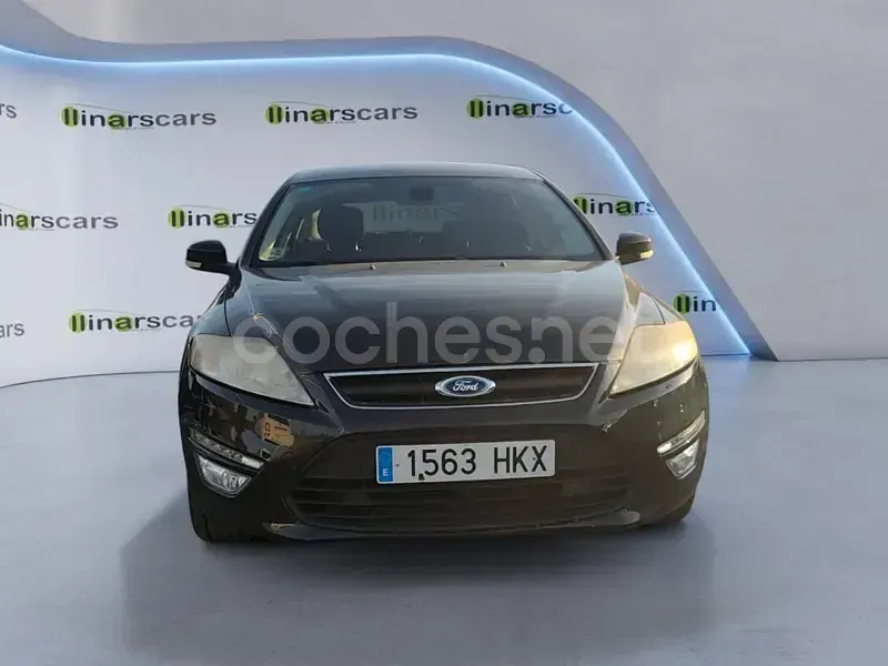 Usado Ford Mondeo 115 CV (84 kW) 2012 Negro Berlina
