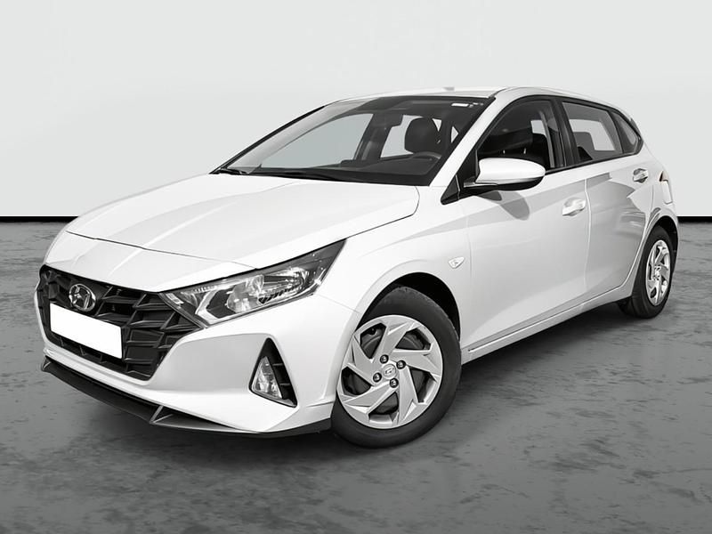 Usado Hyundai i20 84 CV (61 kW) 2022 Blanco polar Utilitario