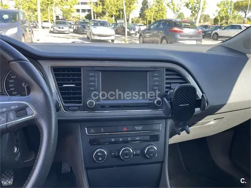 Usado Seat Leon SC FR 122 CV (89 kW) 2014 Rojo Utilitario