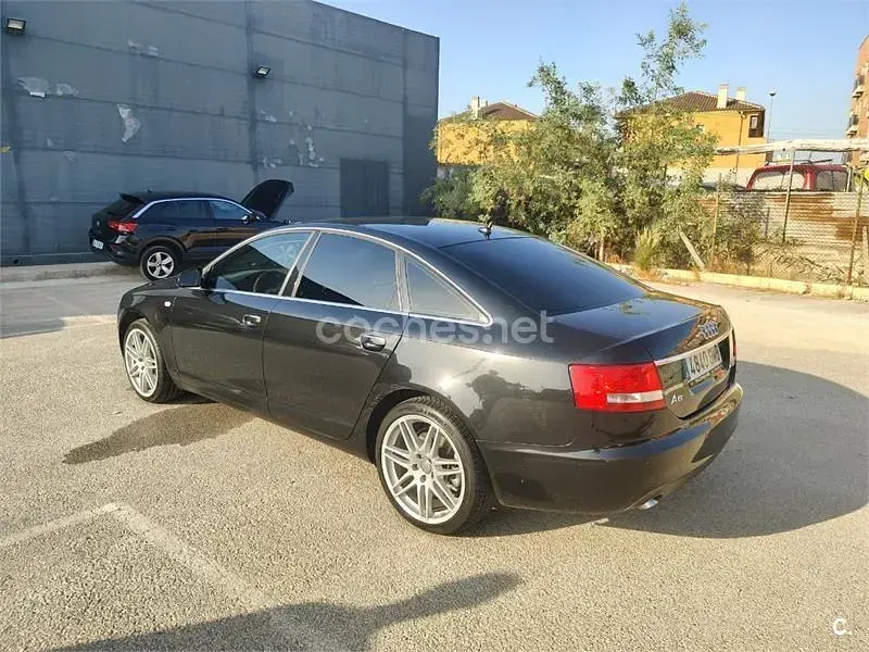 Usado Audi A6 233 CV (171 kW) 2009 Negro Berlina