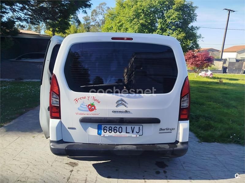 Usado Citroën Berlingo Feel 100 CV (73 kW) 2016 Blanco Monovolumen