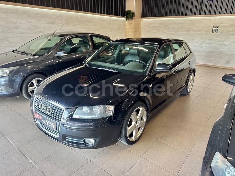 Negro Usado 2006 Audi A3 Sportback Ambition Berlina | 5990 € (Precio justo) - Imagen 1/4