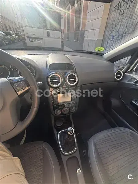Usado Opel Corsa Selective 100 CV (73 kW) 2014 Blanco Utilitario