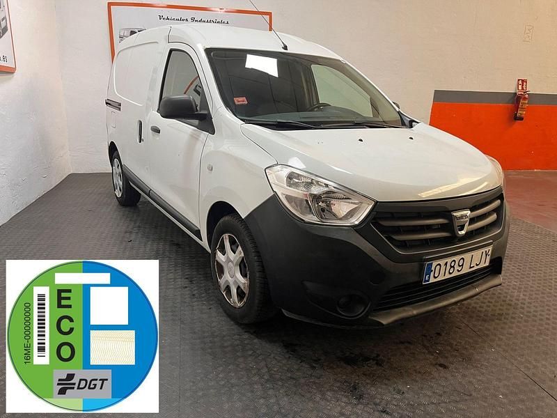 Blanco Usado 2020 Dacia Dokker Essentiel Van | 8500 € (Super precio) - Imagen 1/4