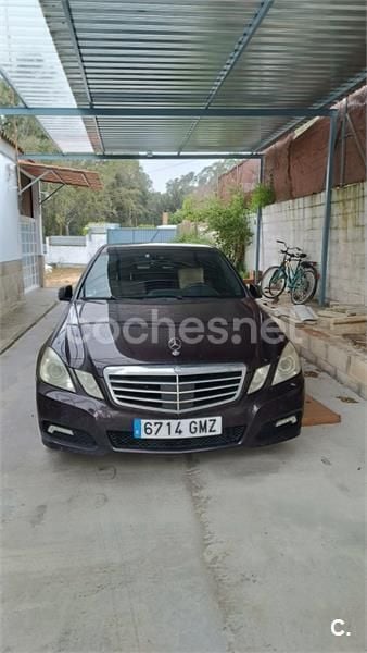 Marrón Usado 2009 Mercedes E350 Avantgarde Berlina | 9700 € (Precio justo) - Imagen 1/4