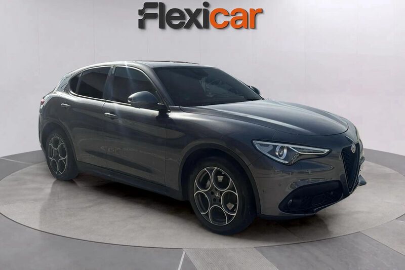 Gris Usado 2022 Alfa Romeo Stelvio Sprint SUV | 23.990 € (Precio justo) - Imagen 1/4
