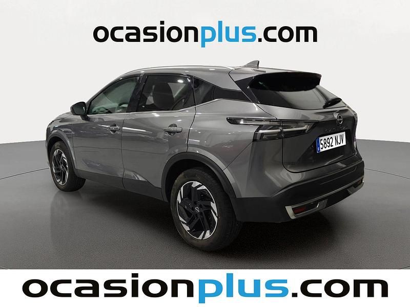 Usado Nissan Qashqai N-Connecta 140 CV (102 kW) 2025 Gris SUV