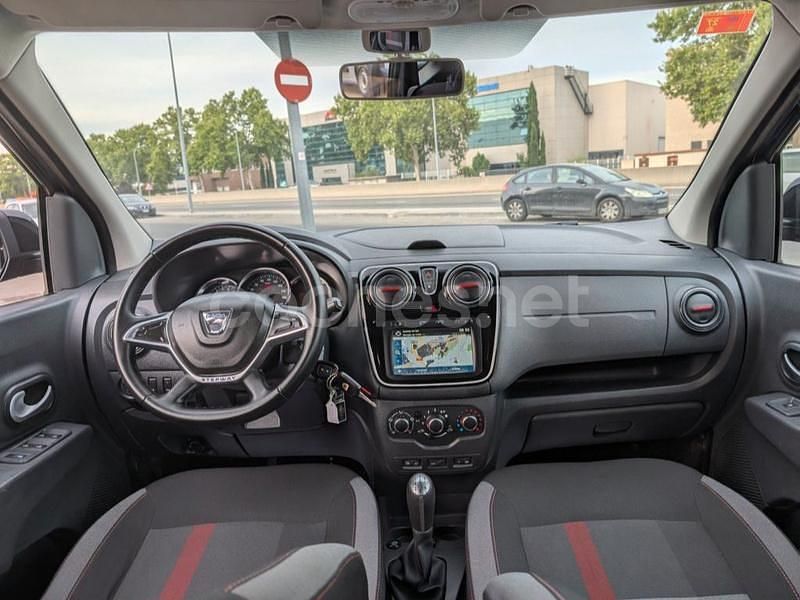Gris / plata Usado 2019 Dacia Lodgy Monovolumen | 15.950 € (Un poco caro) - Imagen 1/4